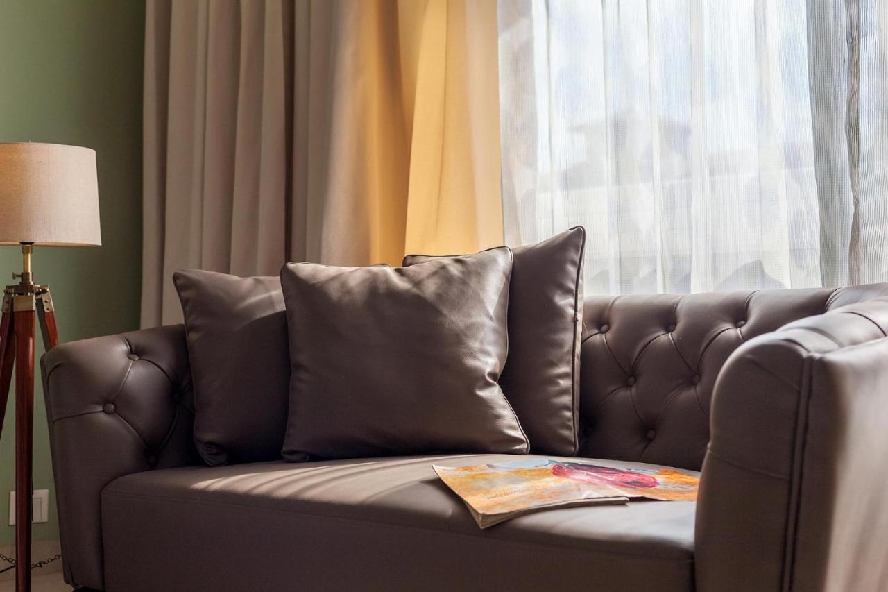 Stayvista'S The Cincin With Elegant Rooms, Snooker Table, Pool, Scenic View, And Jacuzzi Лонавала Екстериор снимка